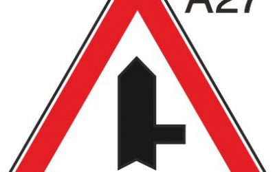 Пътен знак А27 – Кръстовище с път без предимство отдясно