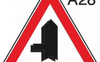Пътен знак А28 – Кръстовище с път без предимство отляво