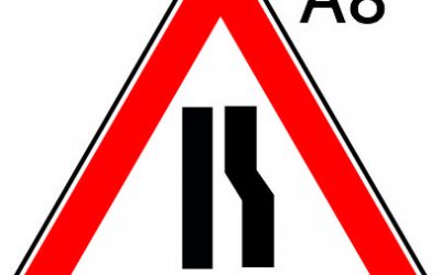 Пътен знак А8 – Платно за движение, стеснено отдясно