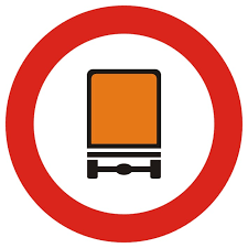 Пътен знак В13 – Забранено е влизането на ППС с опасни товари